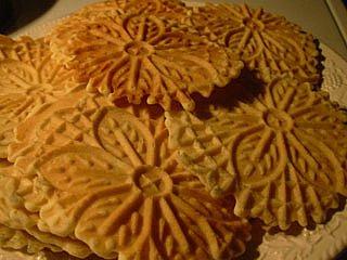 Pizzelles. Credit: TheJourneymanCook/flickr